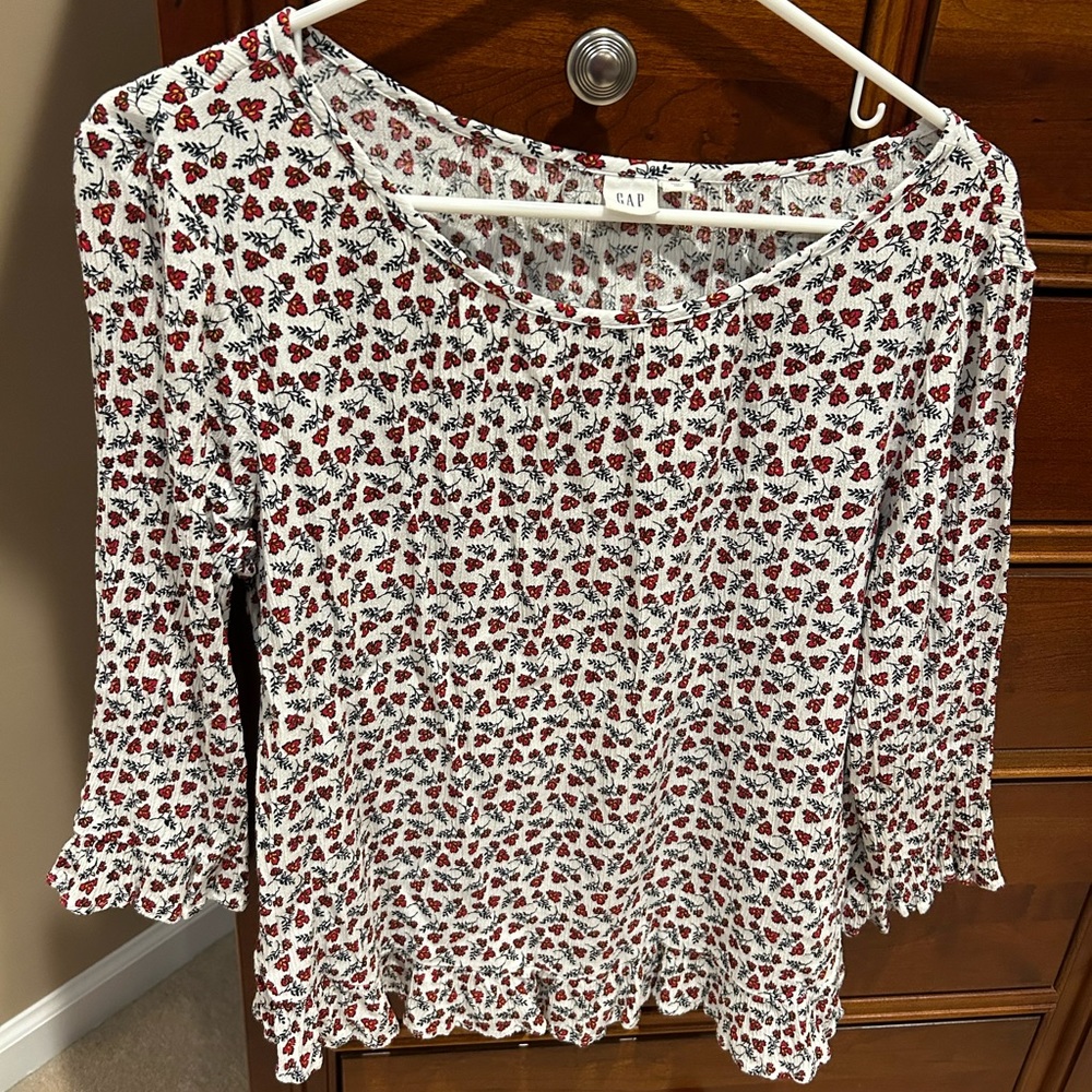 Gap floral shirt, large, white w/ red flowers, 3/4 sleeves, 100% rayon/viscose